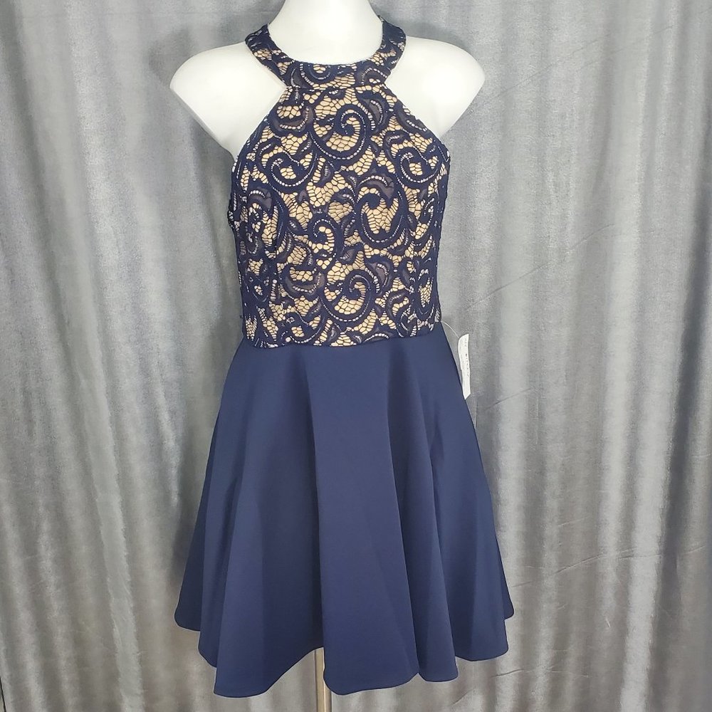 B Darlin Strappy Back Floral Lace Halter Neck Cocktail Dress SZ. 13/14 NWT. Blue